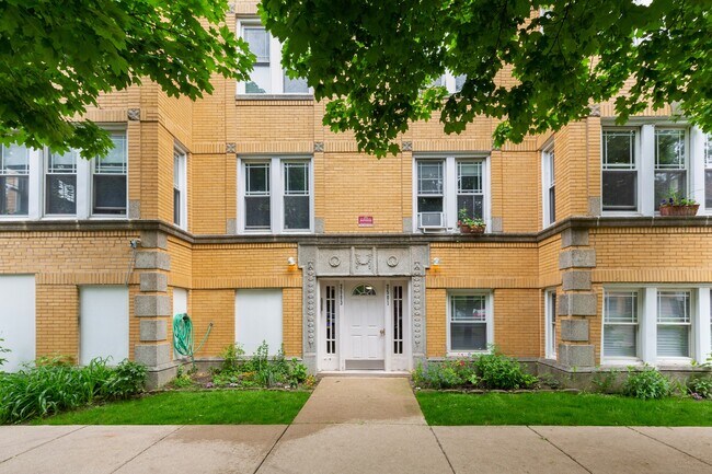 Building Photo - 2503 N Washtenaw Ave