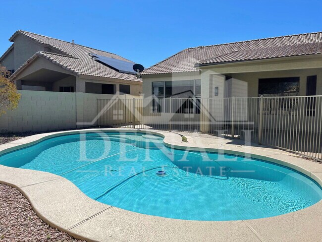Foto del edificio - 29445 N 46th Pl