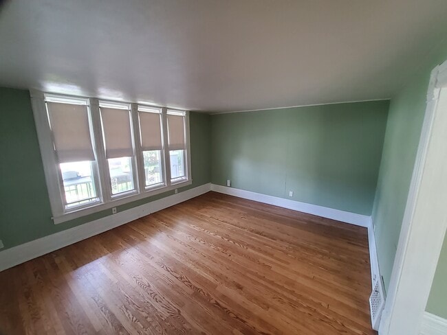 Building Photo - 1134 N 44th St
