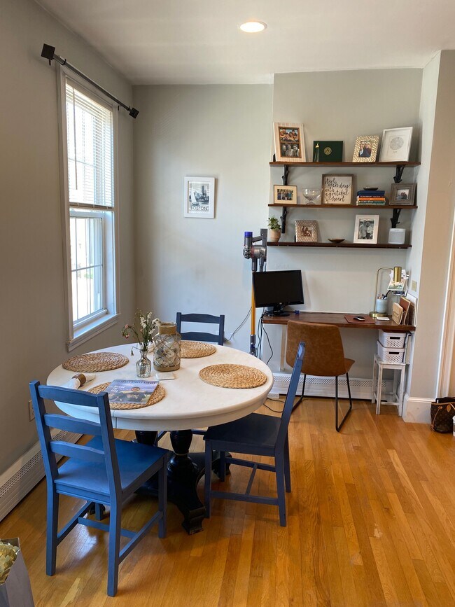 Building Photo - 26 Ward St