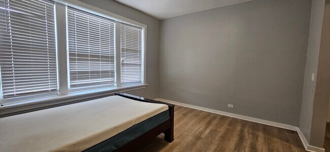 Foto del edificio - 3966 W Grand Ave