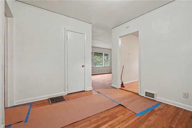 Foto del edificio - 2939 Belvedere Ln
