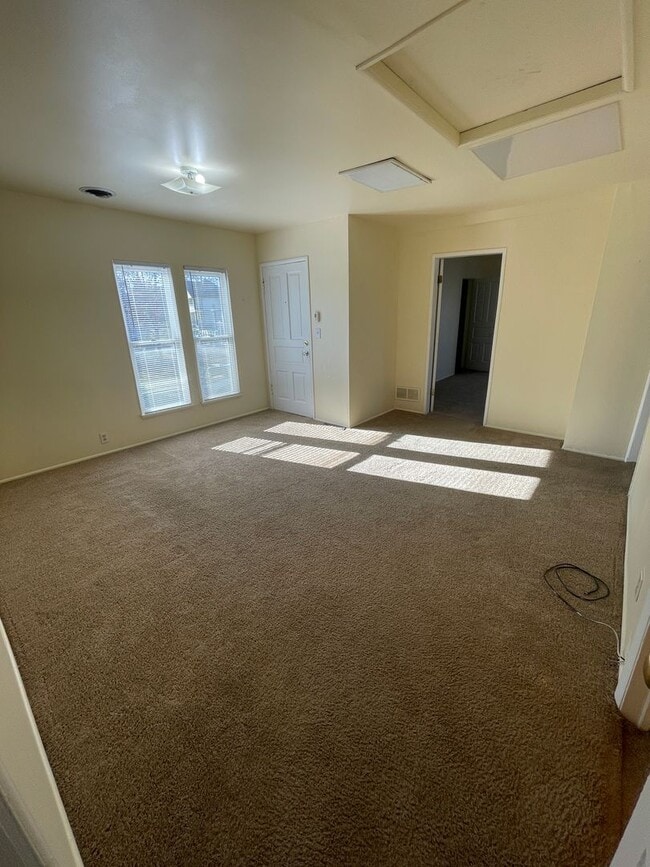 Photo - 516 N Adams St Apartment