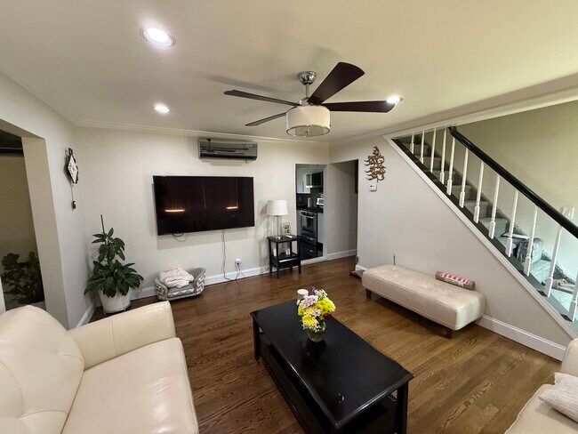 Foto del edificio - 100 Newbold Ave