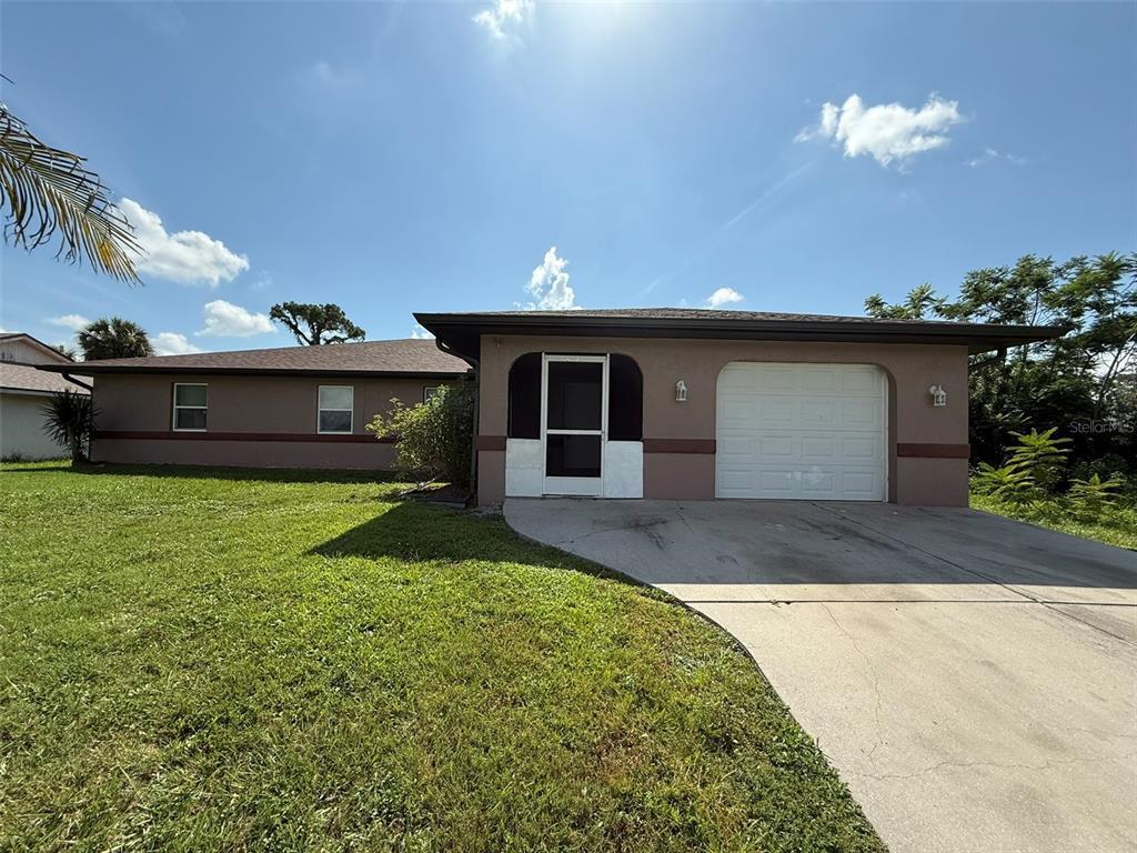 Foto principal - 2162 Abalom St