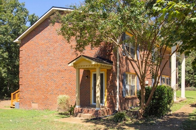 Photo - 716 Holder Dr Apartment