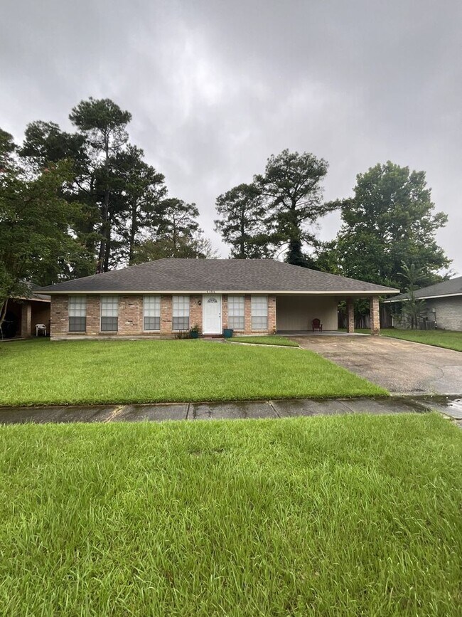 Foto del edificio - 5313 Wexford Dr