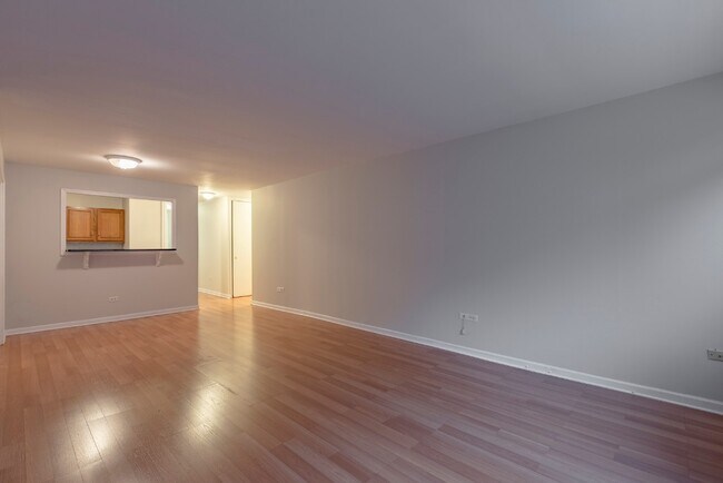 Foto del edificio - 1344 N Dearborn St