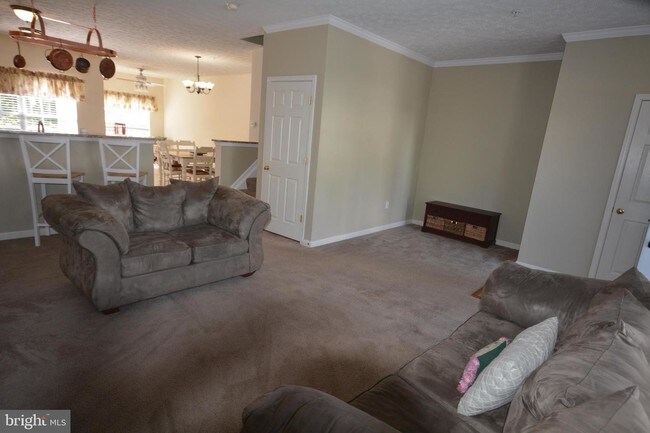 Foto del edificio - 8212 Silverton Ct