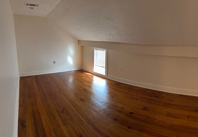 Foto del edificio - 2118 7th St