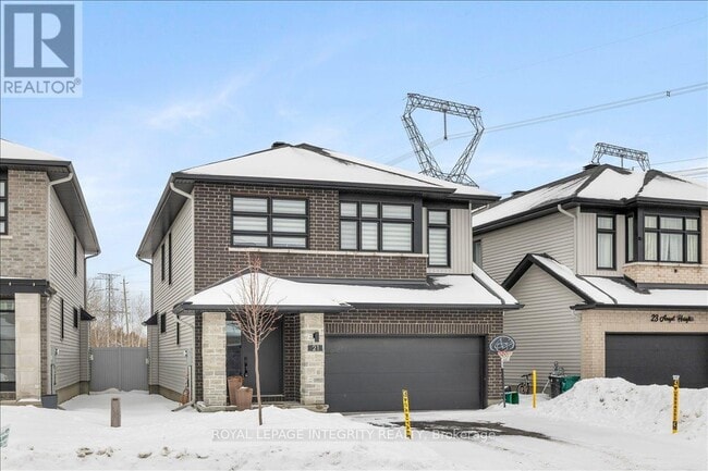 Building Photo - 21 Angel Heights