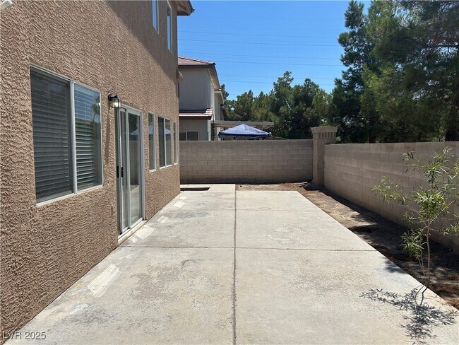Foto del edificio - 10245 Missouri Meadows St