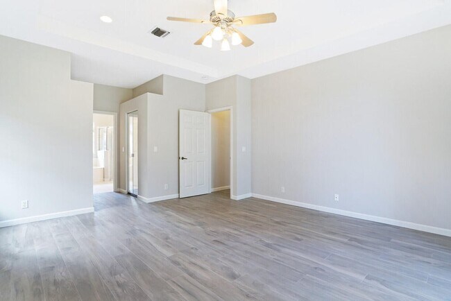 Foto del edificio - 3714 Royal Cypress Ln