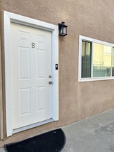 Building Photo - 1909 Bataan Rd