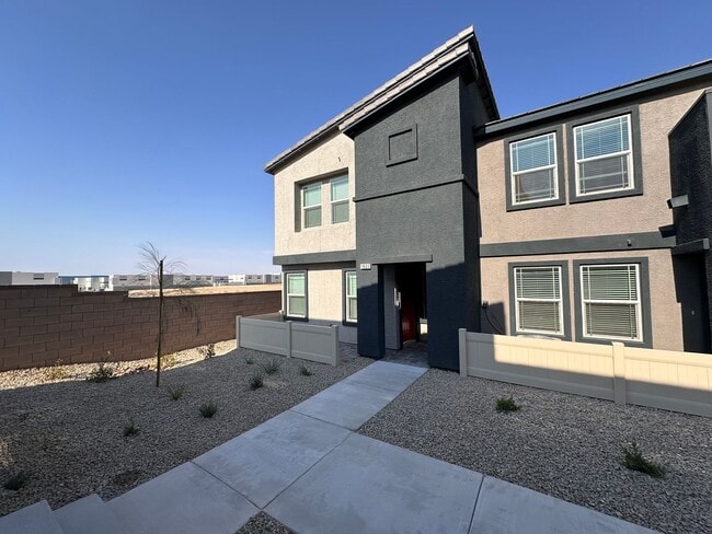 Foto del edificio - Brand New Townhome in Inspirada!