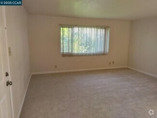Building Photo - 2131 Stanton Ave