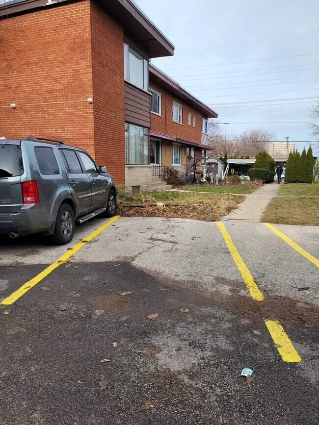 Foto del edificio - 4643 Church St