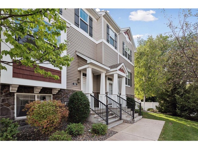 Building Photo - 408 Proft Pl