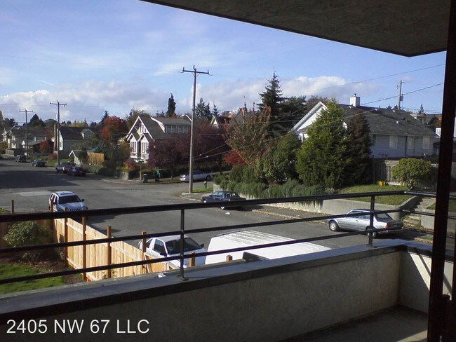 Building Photo - 2405 NW 67th St