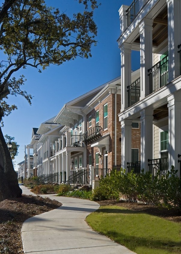 Columbia Parc at the Bayou District - 1400 Milton St New Orleans