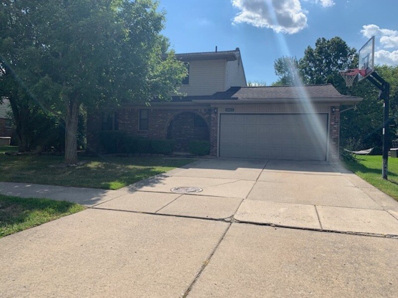 Foto principal - 19612 Dawnshire Dr
