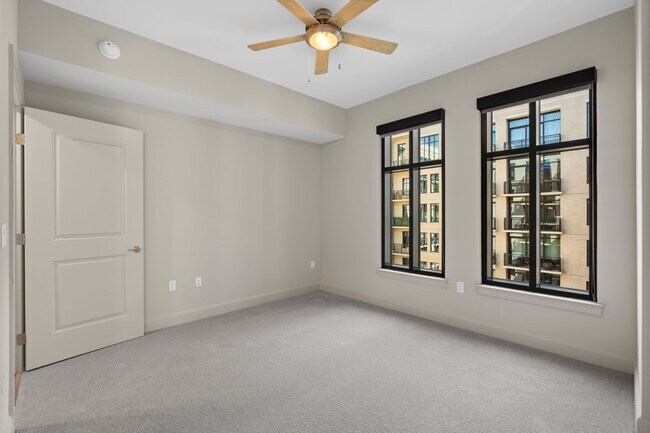 Foto del edificio - 2511 Willowick Rd