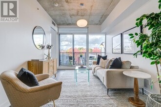 Building Photo - 1190 Dundas St E