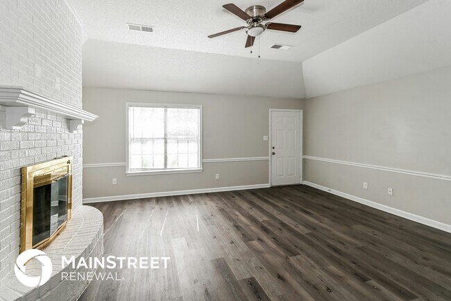 Building Photo - 6155 Cherokee Dr