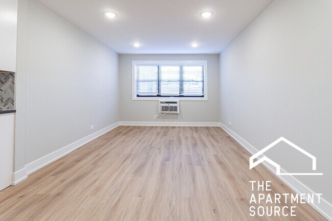Foto del edificio - 530 W Aldine Ave
