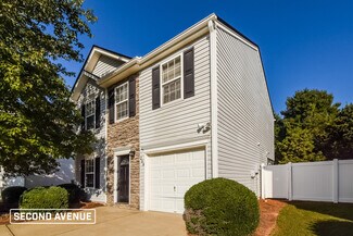 Building Photo - 208 Ilex Dr