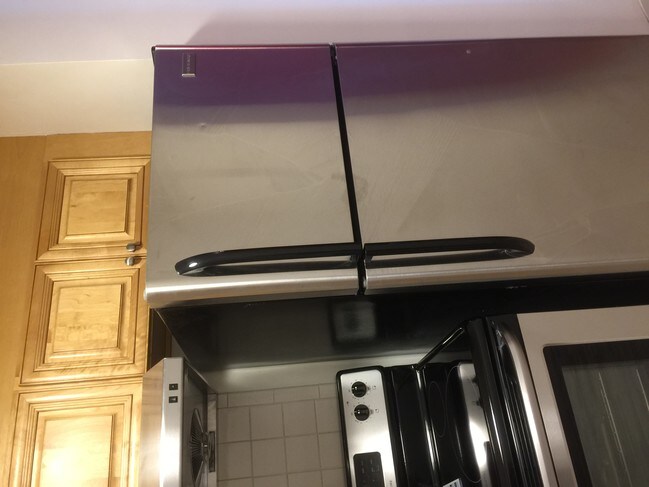 Kitchen - 100 Grandview Ave