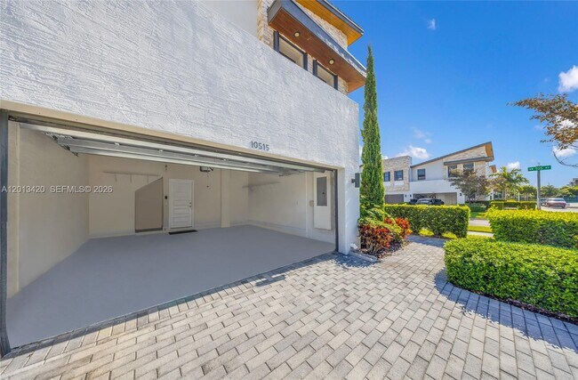 Building Photo - 10515 NW 78th Terrace