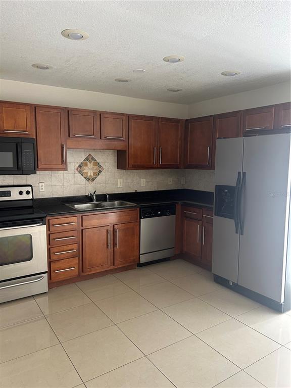 Building Photo - 1918 Conway Rd