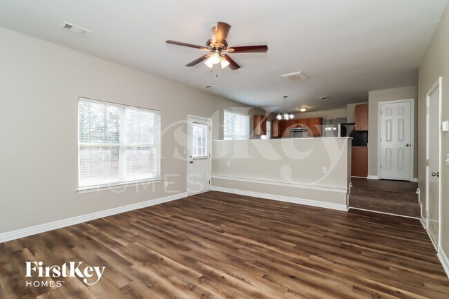 Foto del edificio - 3091 Overlook Ln