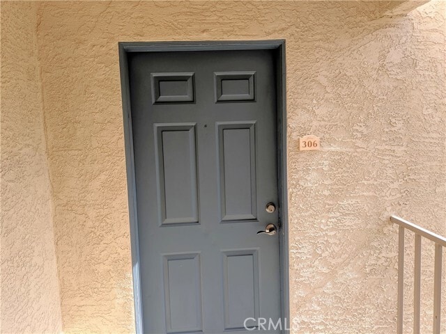 Building Photo - 1015 La Terraza Cir