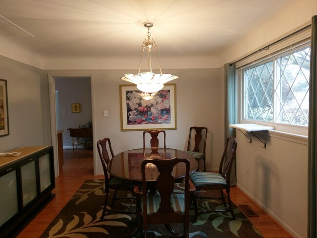 Foto del edificio - 29743 Beacontree St