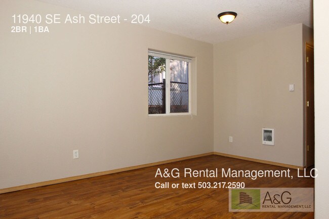 Foto del edificio - 11940 SE Ash St