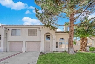 Building Photo - 457 Coral Sea St
