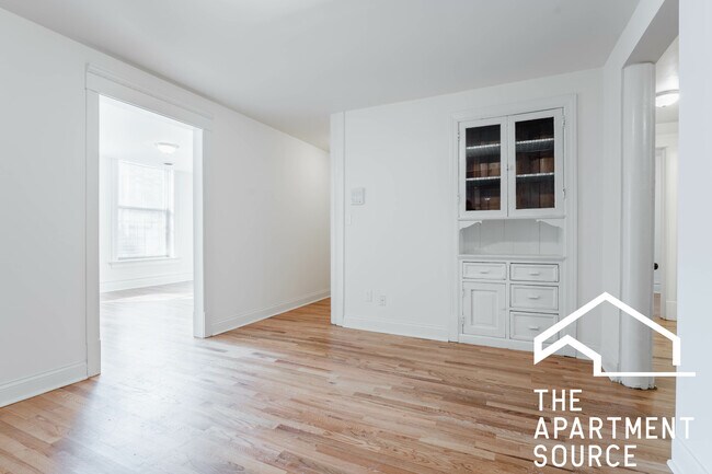 Foto del edificio - 1613 N Leavitt St