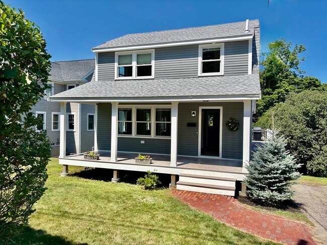 Building Photo - 62 First Parish Rd