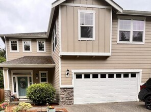 Building Photo - 7625 Brianna Ct SE