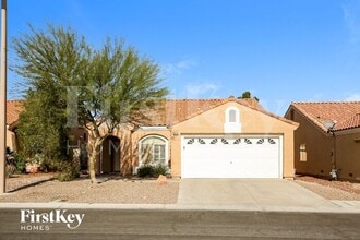 Building Photo - 8004 Verde Springs Dr