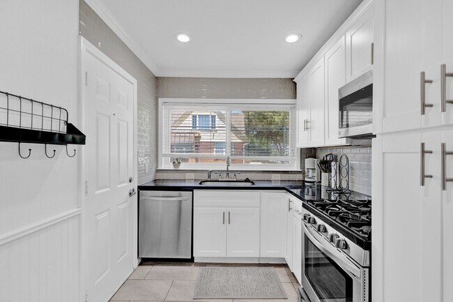 Foto del edificio - 5516 Chenevert St