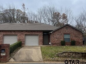 Building Photo - 6090 Creekside Cir