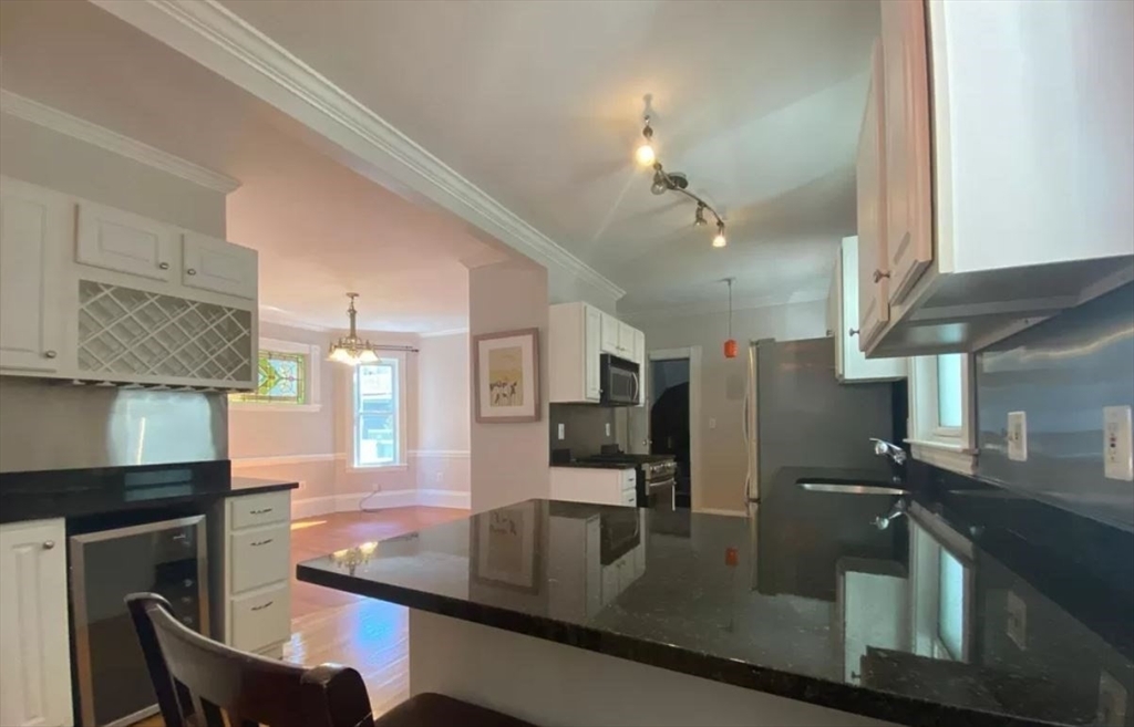 Foto principal - 773 Columbia Rd