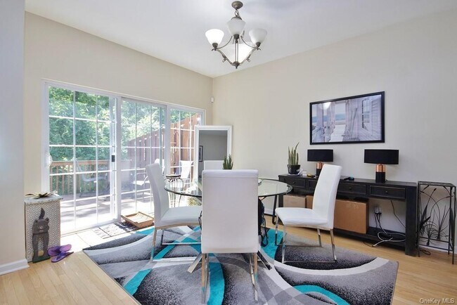 Foto del edificio - 836 Huntington Dr