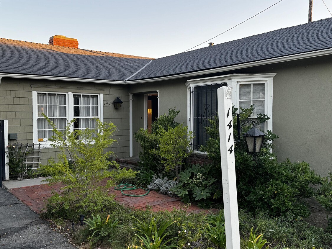 Foto principal - 1414 Allen Ave