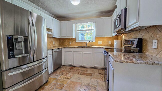 Foto del edificio - 1804 Larkhill Ct