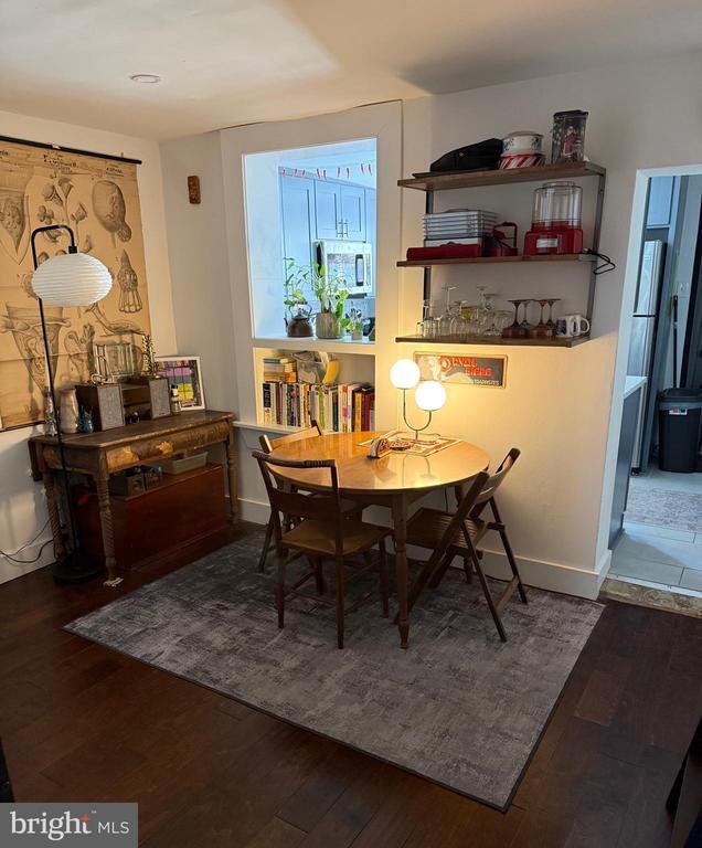 Foto del edificio - 2165 E Dauphin St