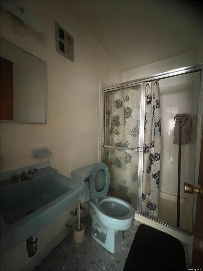 Foto del edificio - 101-27 103rd St